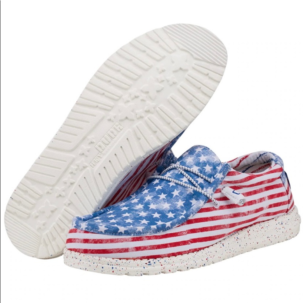 Mens Hey Dudes sz 10 (runs LARGE more like 11)
